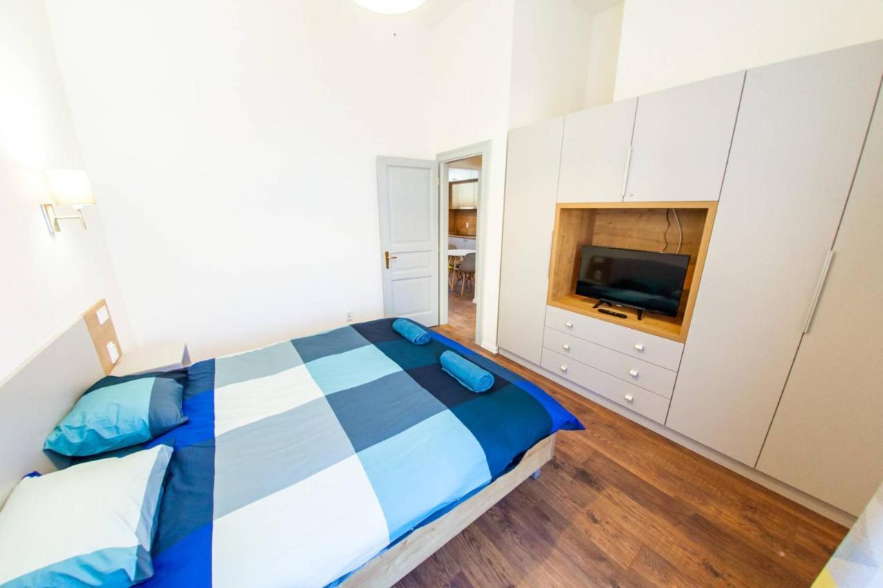 Central Luxury 1 Cluj-Napoca Eksteriør billede